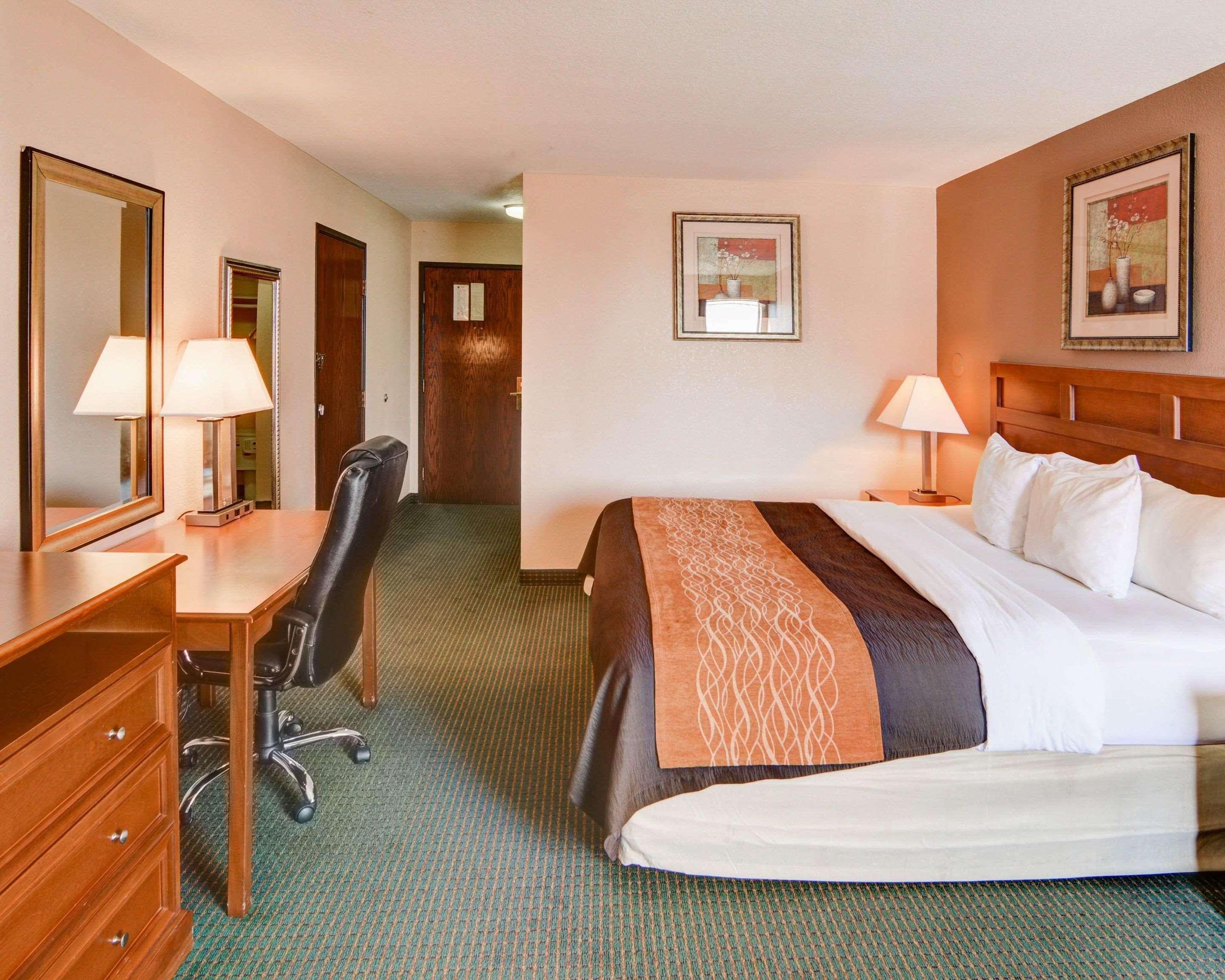 Quality Inn Forest Hill - Fort Worth South Exterior photo