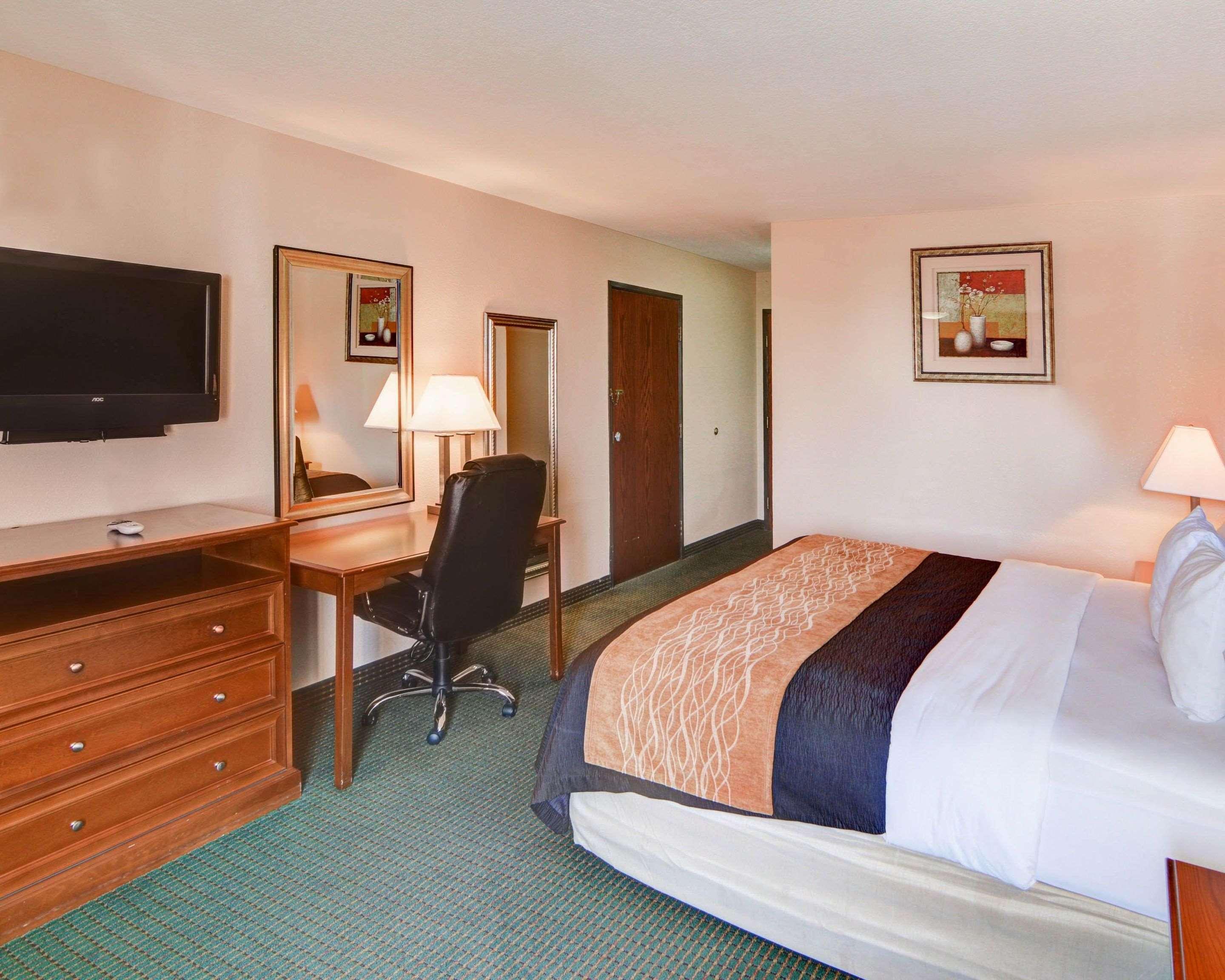 Quality Inn Forest Hill - Fort Worth South Exterior photo